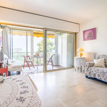 Apartment Le Trident By Interhome Cannes